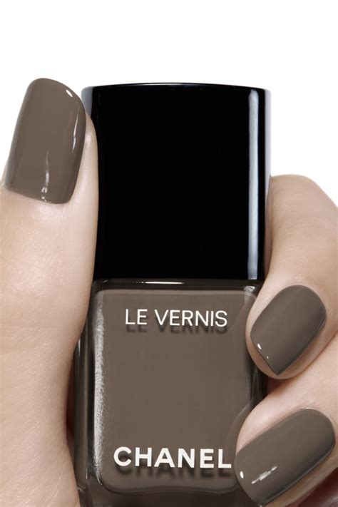 chanel vernis brun fumé|Chanel:Brun Fume 905 Le Vernis .